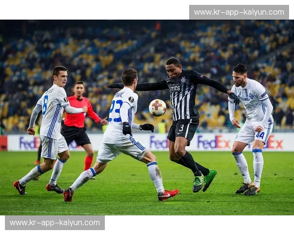 激情碰撞，荣耀之争：西班牙人vs.皇马的足球史诗